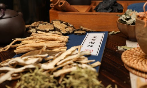 月经前一周内能喝中药吗-专业月经前一周内能喝中药吗女平台-月经前喝中药好还是月经后喝好